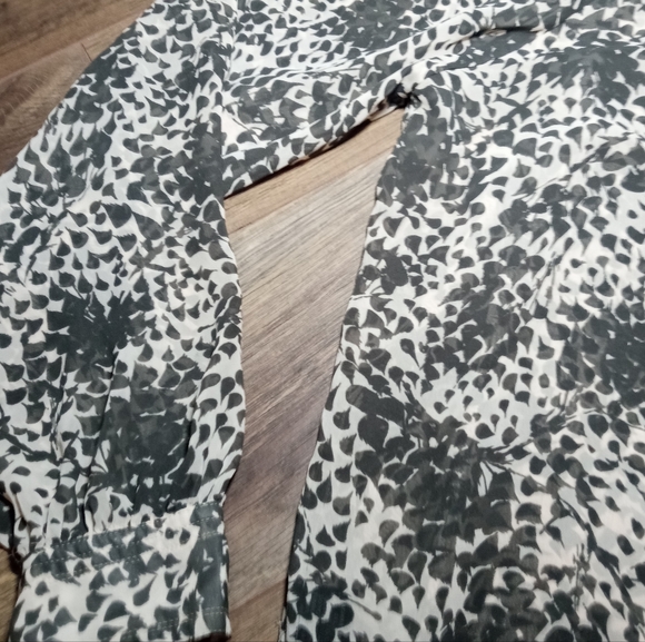 Patterson J Kincaid Beige Sheer Boho Blouse Size Small - Picture 6 of 9